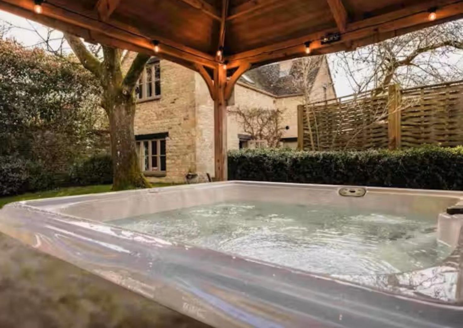 The Manor House Hotel Moreton-in-Marsh Bagian luar foto