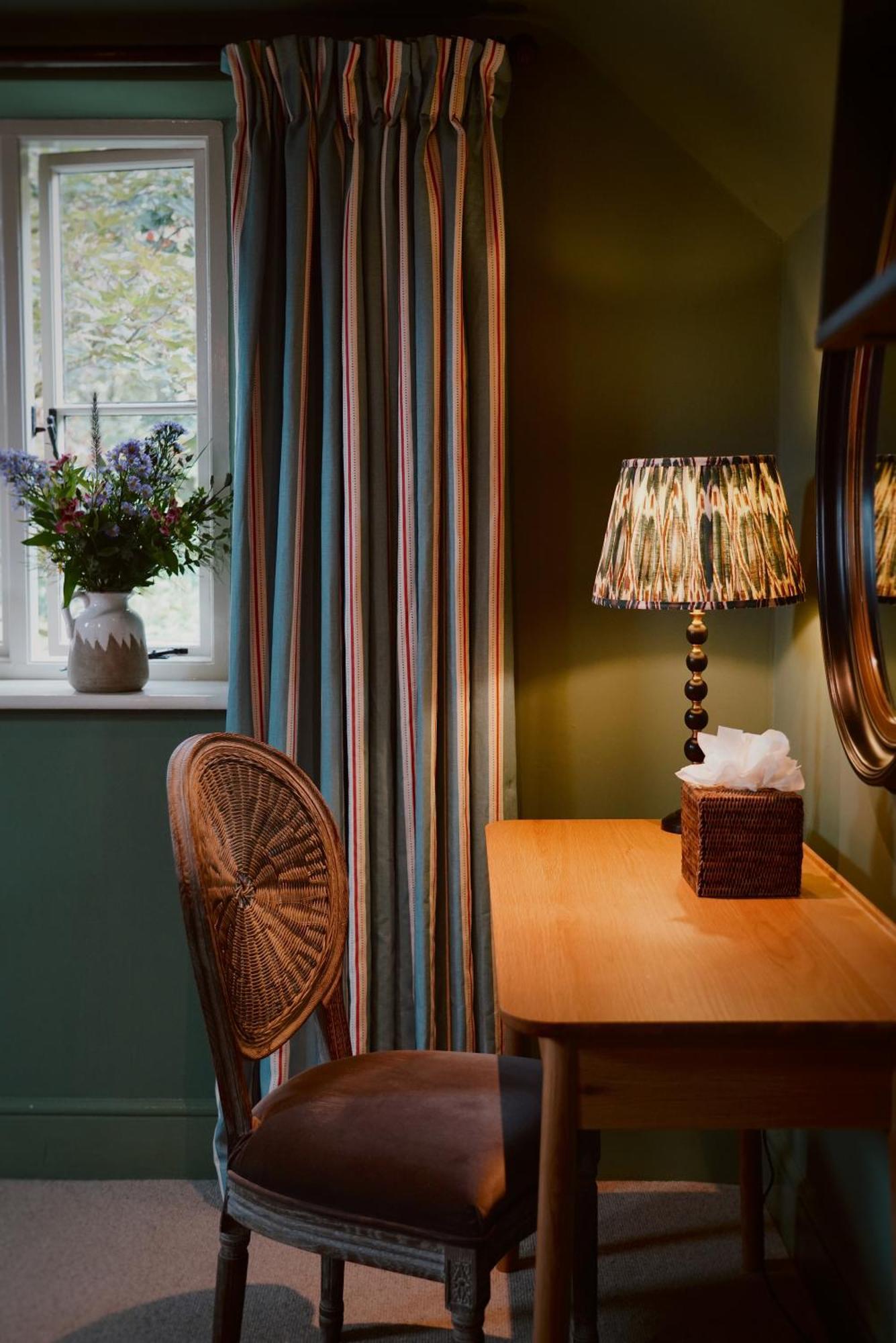 The Manor House Hotel Moreton-in-Marsh Bagian luar foto